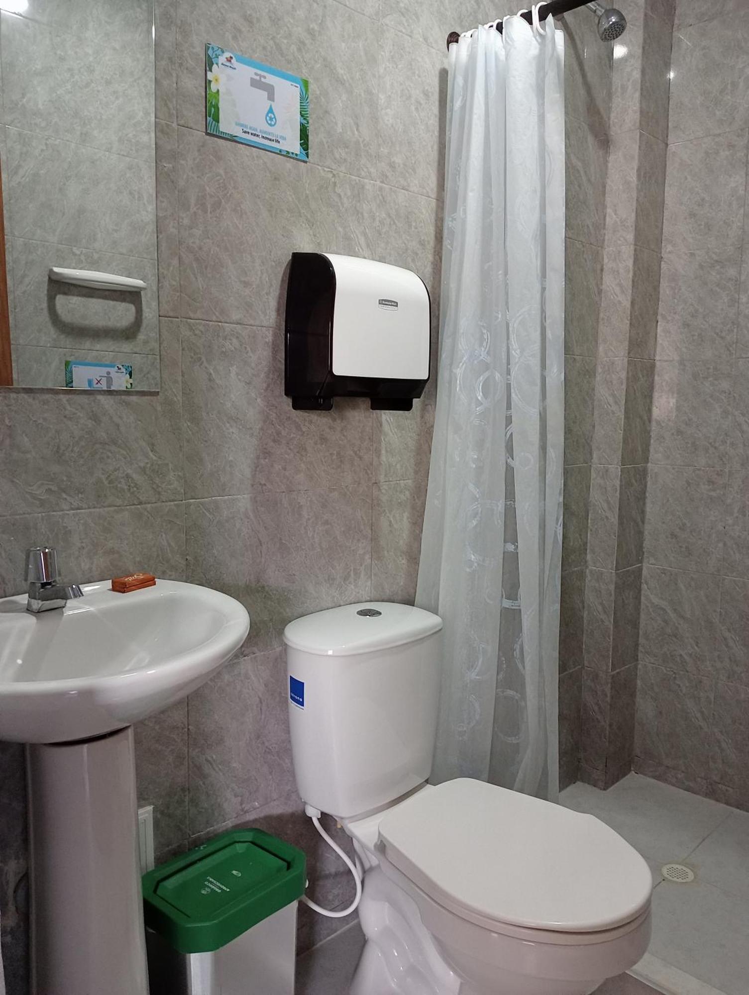 Sunset Hotel 3*